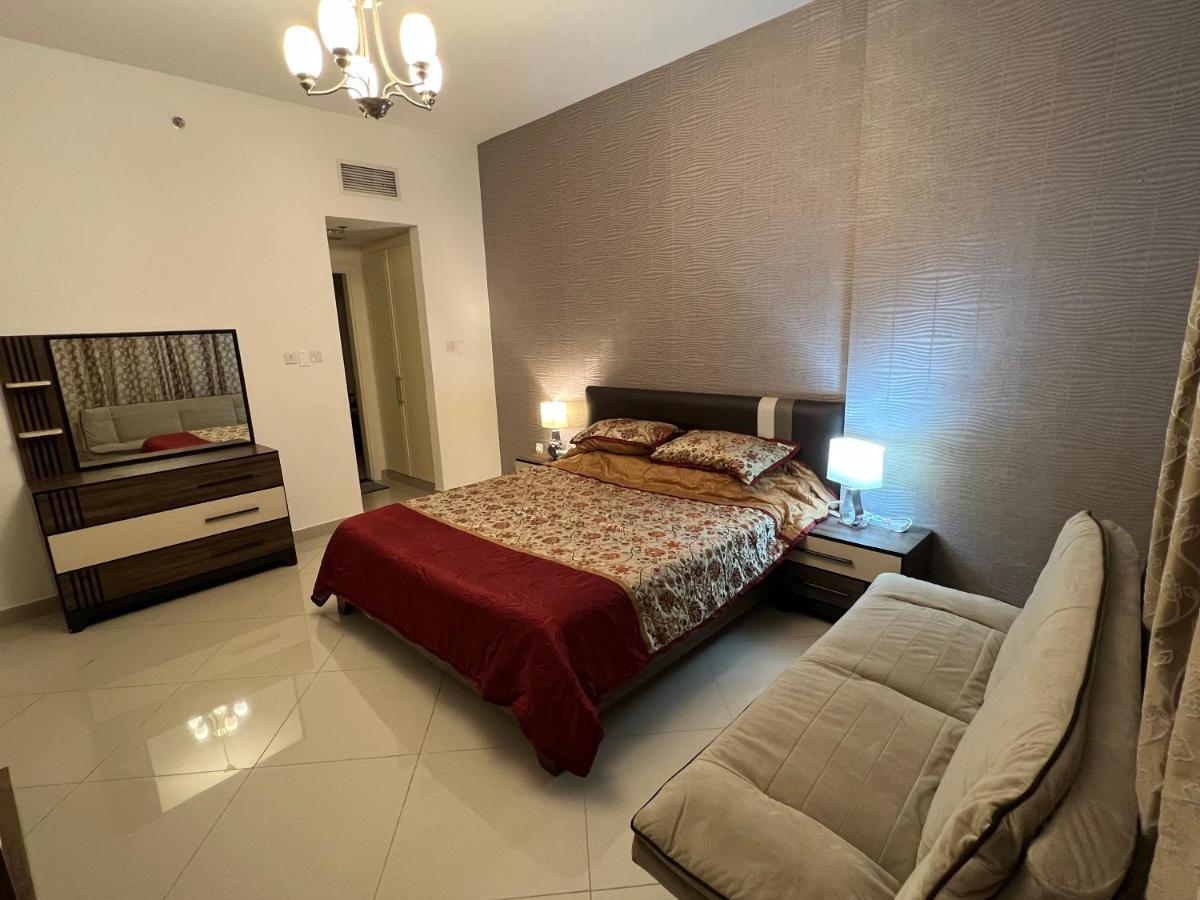 Large Size One Bedroom Apartment With Sea View أبو ظبي المظهر الخارجي الصورة